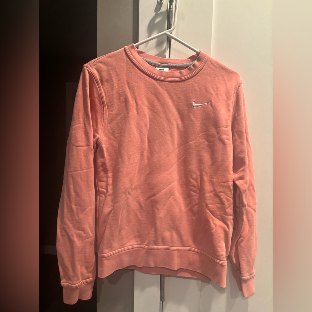Nike men’s Coral Crew Neck Sweatshirt
